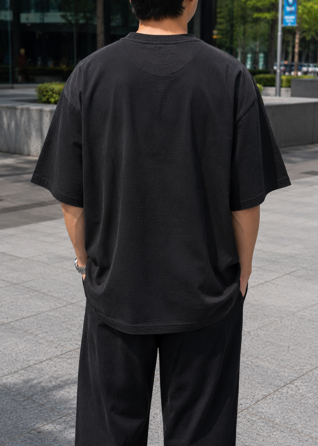 Solid black No shade oversized T-shirt