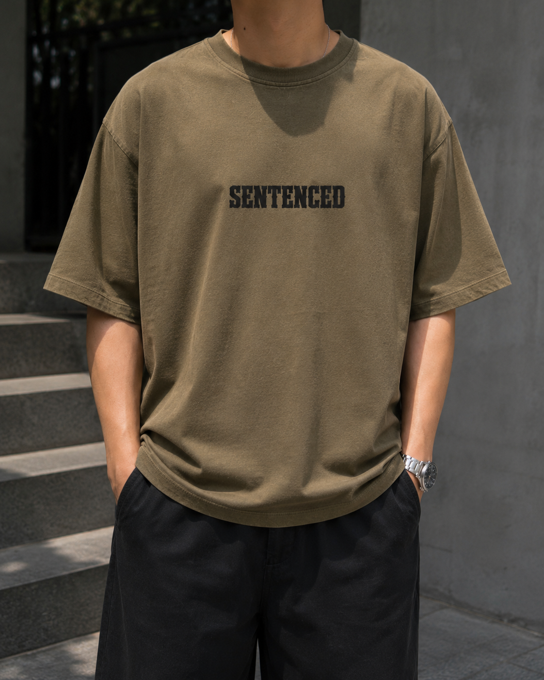 SENTENCED a statement T-shirt || Oversized khakhi colour